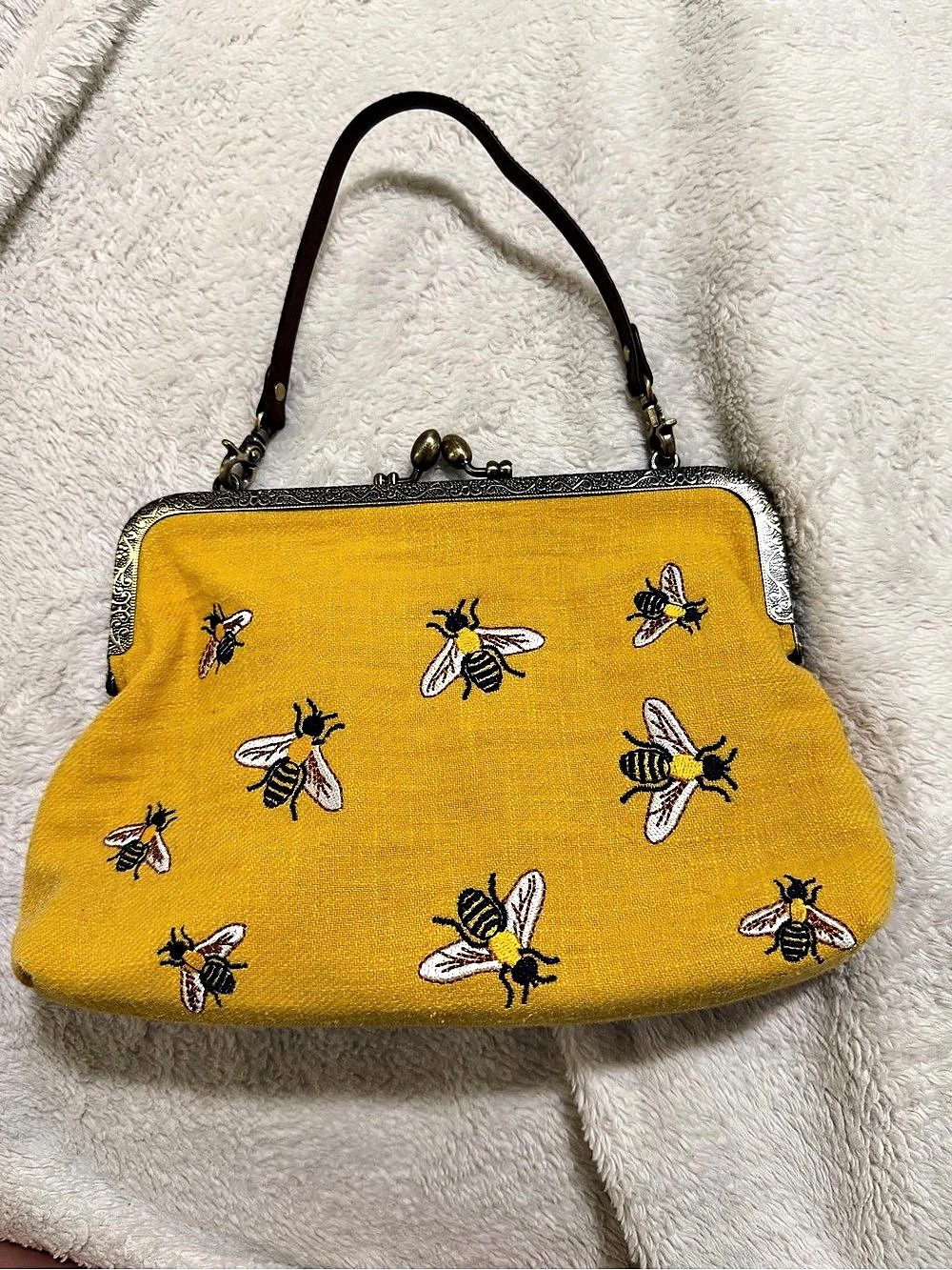 Bee Embroidered Shoulder Bag in Yellow & White